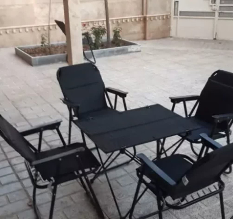 میز جمشو کمپینگ برزنتی